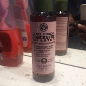 Le Gel de Douche Concentré au Lotus – 100 ml