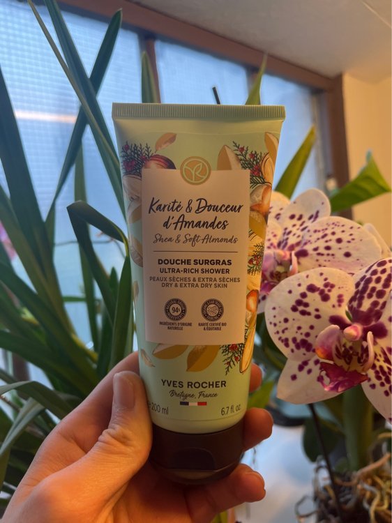 Douche Surgras Karité & Douceur d’Amandes – 200 ml